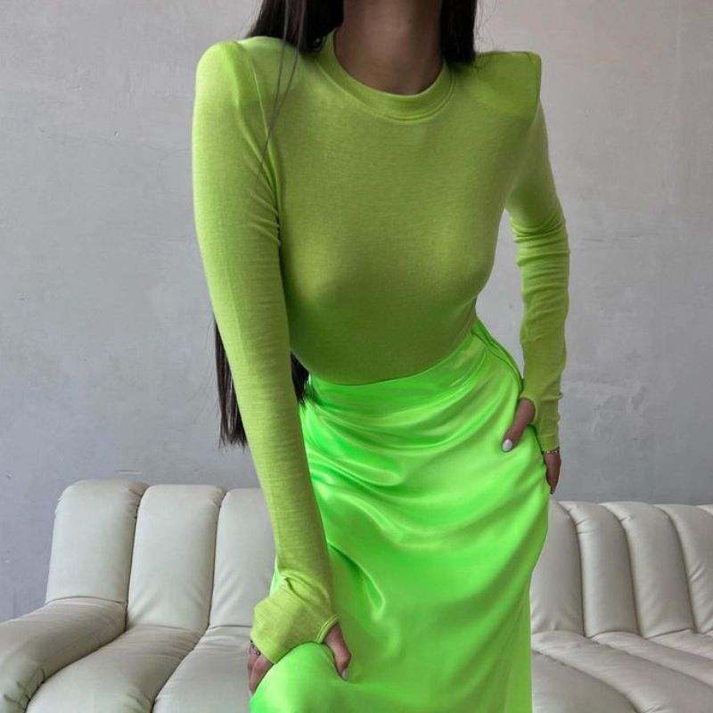 Shoulder padded women's clothing, casual long sleeved t-shirt, solid color slim fit pullover t-shirt for women's streetwear base/top