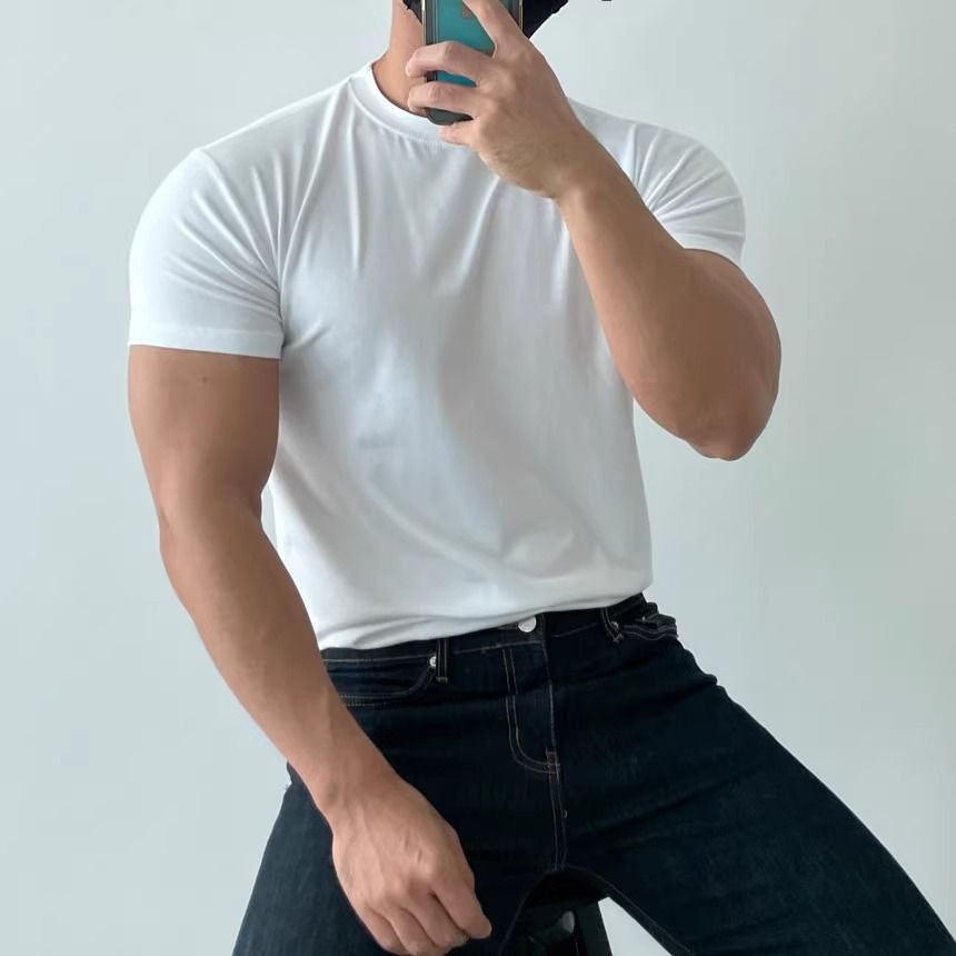 Hot selling European plus British yuppie short sleeved men's t-shirt, slim fit and muscle enhancing suit for interior wear