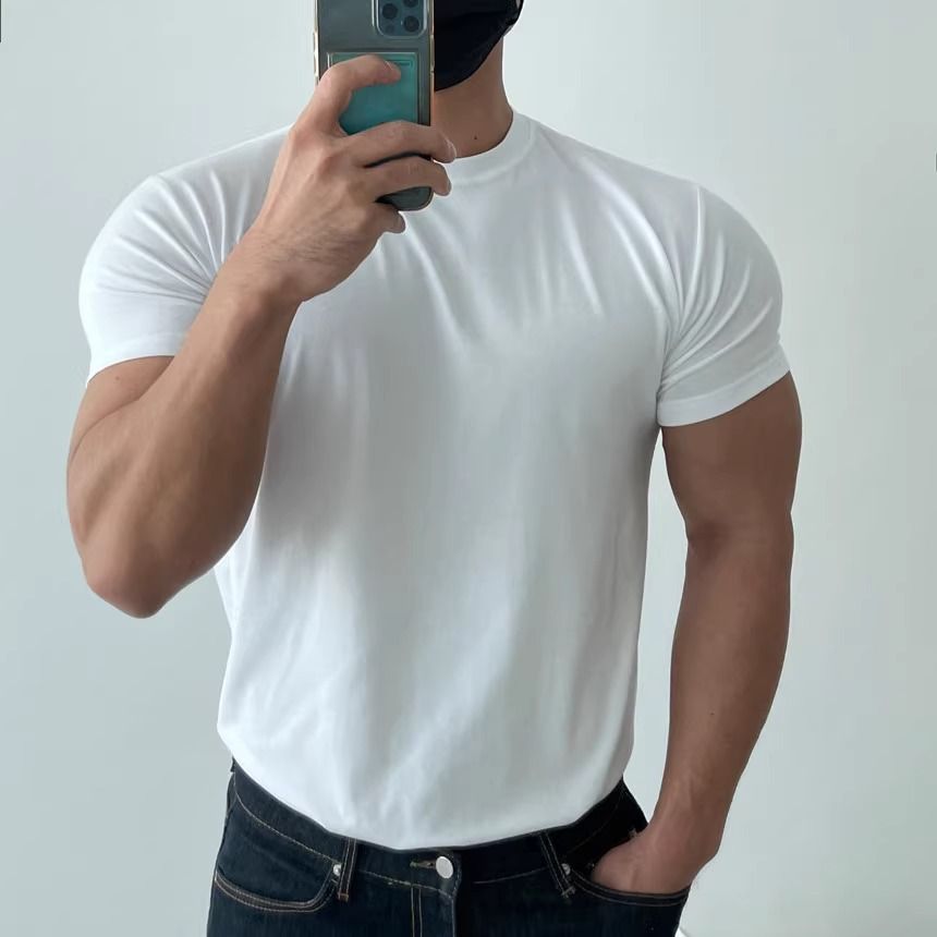 Hot selling European plus British yuppie short sleeved men's t-shirt, slim fit and muscle enhancing suit for interior wear