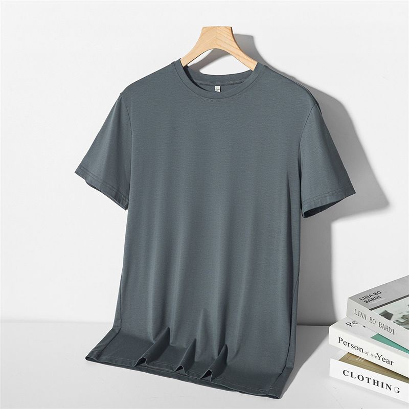 Ice silk short sleeved T-shirt for men in summer, cool and silky, men's mulberry silk clothes, Korean version loose thin half sleeved men's T-shirt