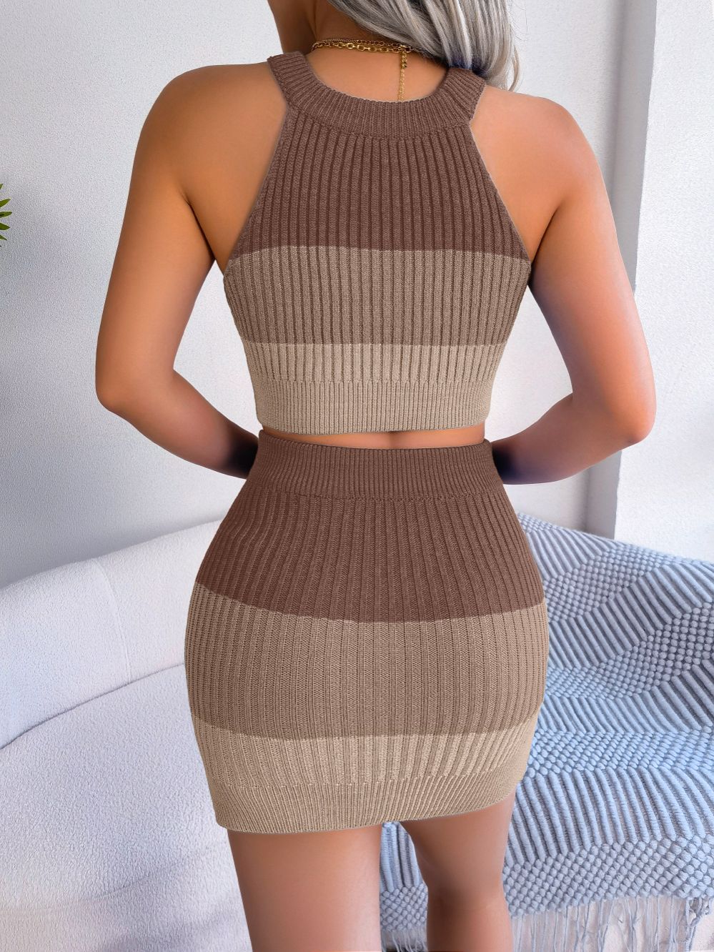 2 pcs/ 1 set,European and American fashion gradient colors, crop top, hip hugging skirt, set, Amazon cross-border women's clothing