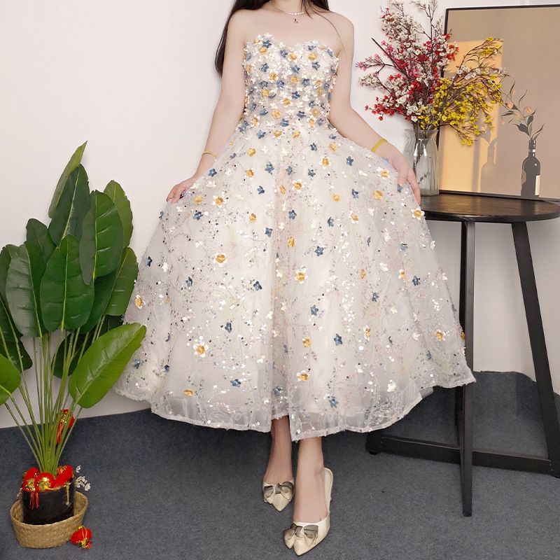 Starry strapless dresses, floral evening gowns with a high-end feel, new styles for birthdays, parties, hosting, coming of age ceremonies, dresses for autumn