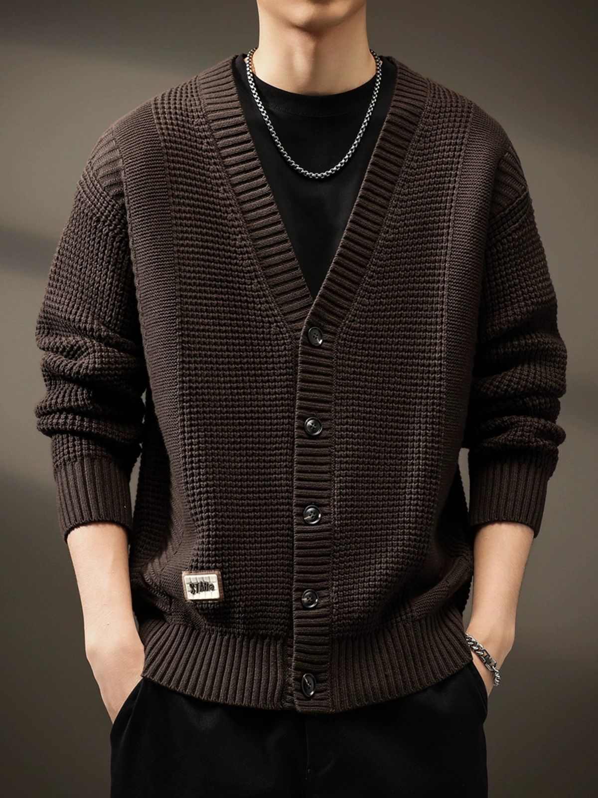 Cardigans, sweaters, men's spring and autumn trendy brands, loose and lazy style knitwear, men's zipper thread jacket, deep coffee jacket for outerwear
