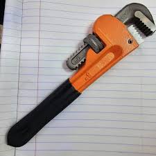 Heavy Duty Pipe Wrench Adjustable Spanner - Plumbers Pliers