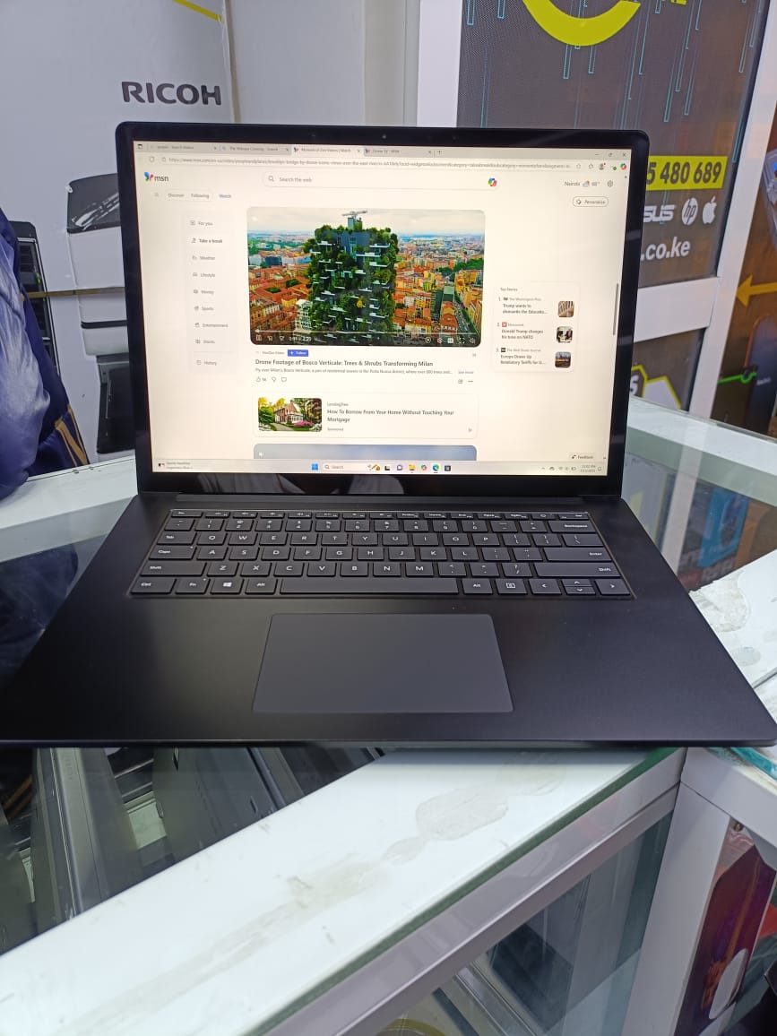REFURBLISHED MICROSOFT  SURFACE LAPTOP 3 COI7 10TH GENERATION 16GBRAM 256GBSSD TOUCHSCREEN
Terrific display and touch/Pen experience
Excellent portability
Balanced performance