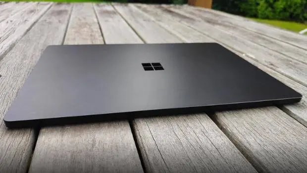 REFURBLISHED MICROSOFT  SURFACE LAPTOP 3 COI7 10TH GENERATION 16GBRAM 256GBSSD TOUCHSCREEN
Terrific display and touch/Pen experience
Excellent portability
Balanced performance