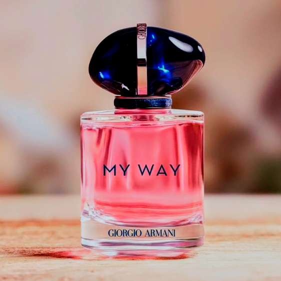 MY WAY GIORGIO ARMANI Intense EDP Perfume for Women 100ml
Sweet Elegant Feminine Scent Amber Floral Fragrance 100m