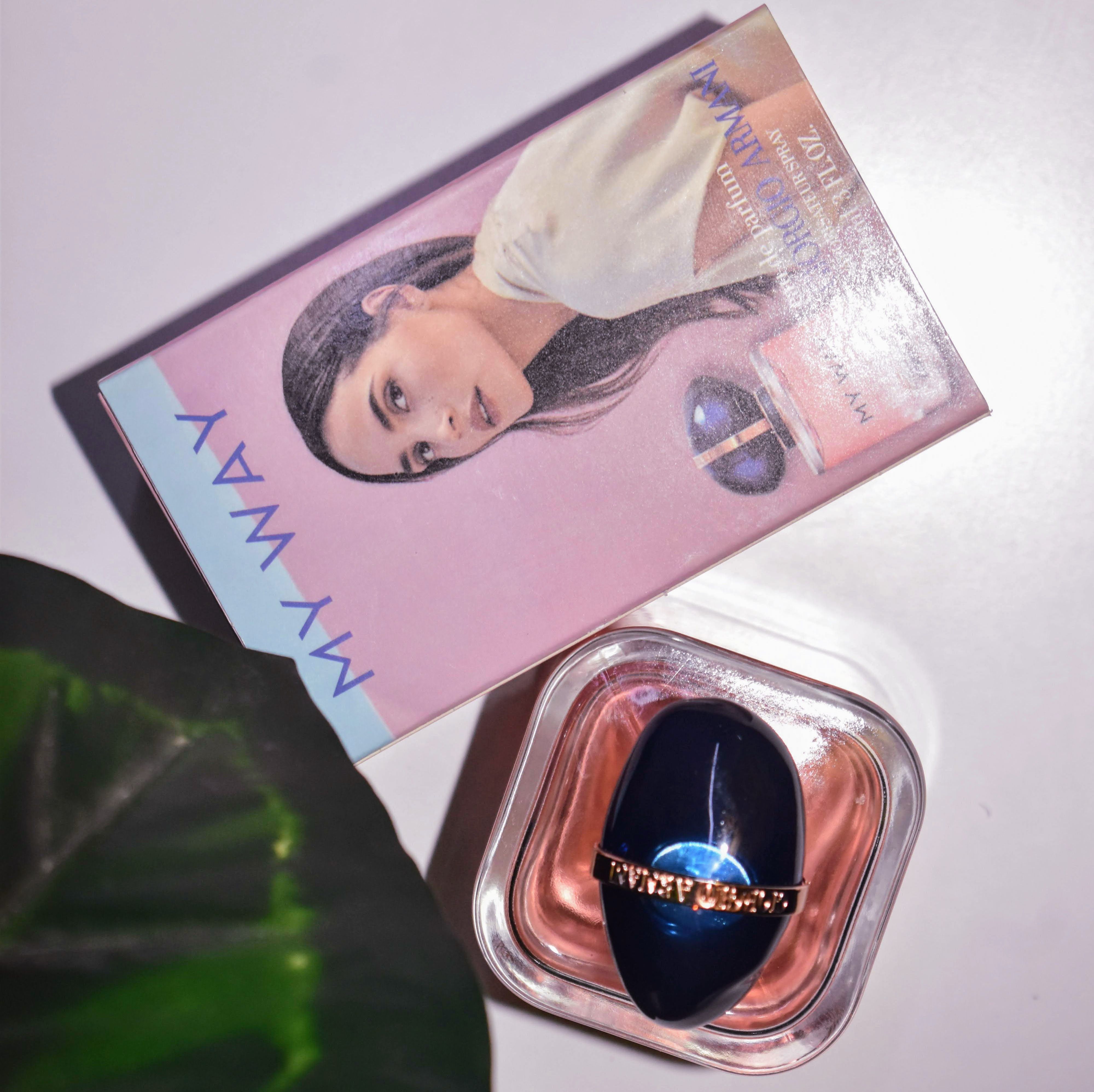 MY WAY GIORGIO ARMANI Intense EDP Perfume for Women 100ml
Sweet Elegant Feminine Scent Amber Floral Fragrance 100m