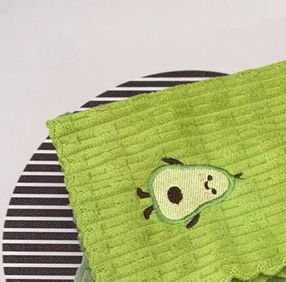 4pcs Set Thick dishwashing kitchen cloth, non greasy and traceless cartoon avocado embroidery cleaning square towel, countertop scouring pad