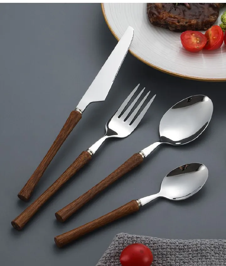 Creative chicken wings, wooden handle, stainless steel tableware, 304 stainless steel knife, fork, spoon set, wooden stainless steel portable tableware