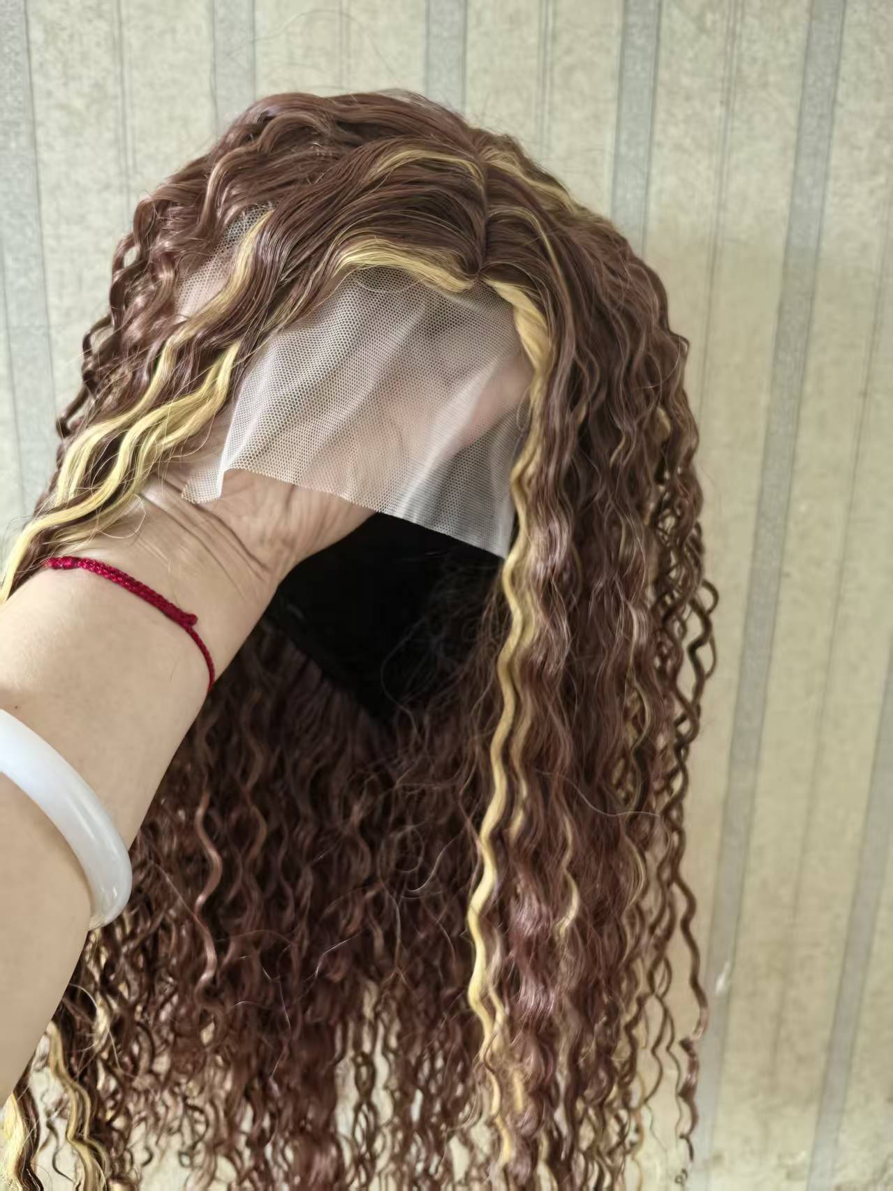 Hot selling short curly hair small roll wig for European and American women, black synthetic wigs wig full head cover