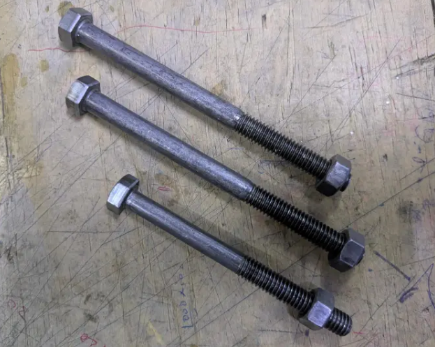 🔩 4-Piece Heavy-Duty Bed Bolts, Nuts & Washers Set – Steel Hex Head Fasteners