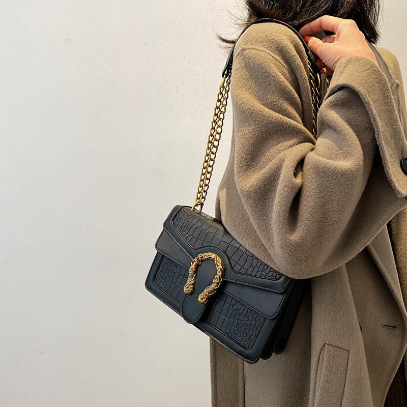 Women Sling Bag Luxury Crocodile Embossed Medium Size Large Capacity PU Casual Square Handbag Lady Bag for Daily Use