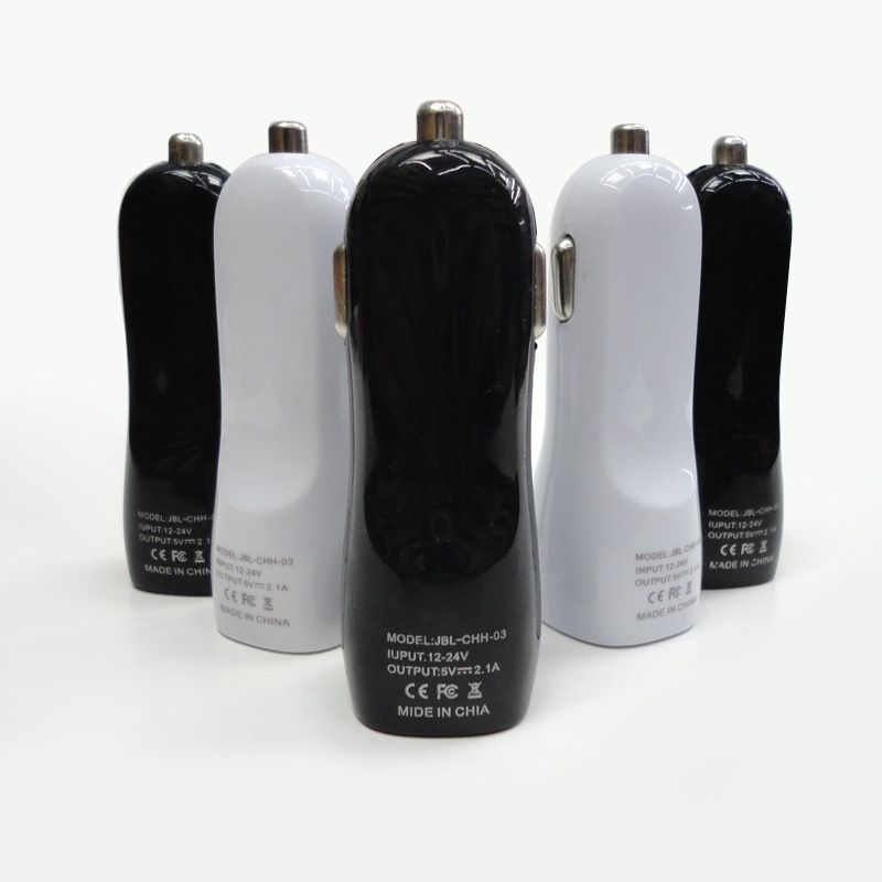 Dual USB Car Charger, Cigarette Lighter USB Adapter for Smartphones 2.1A output Black and white colour