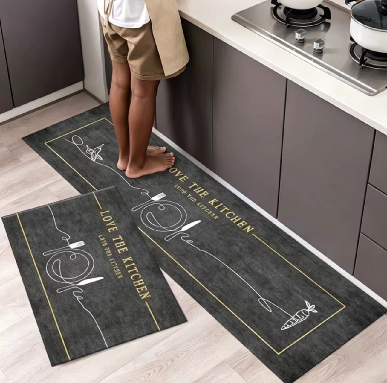 Kitchen Anti-Slip Rubber Backing Short Velvet Carpet – Soft, Skin-Friendly, Quick Dry & Easy Clean, Non-Shedding Mat