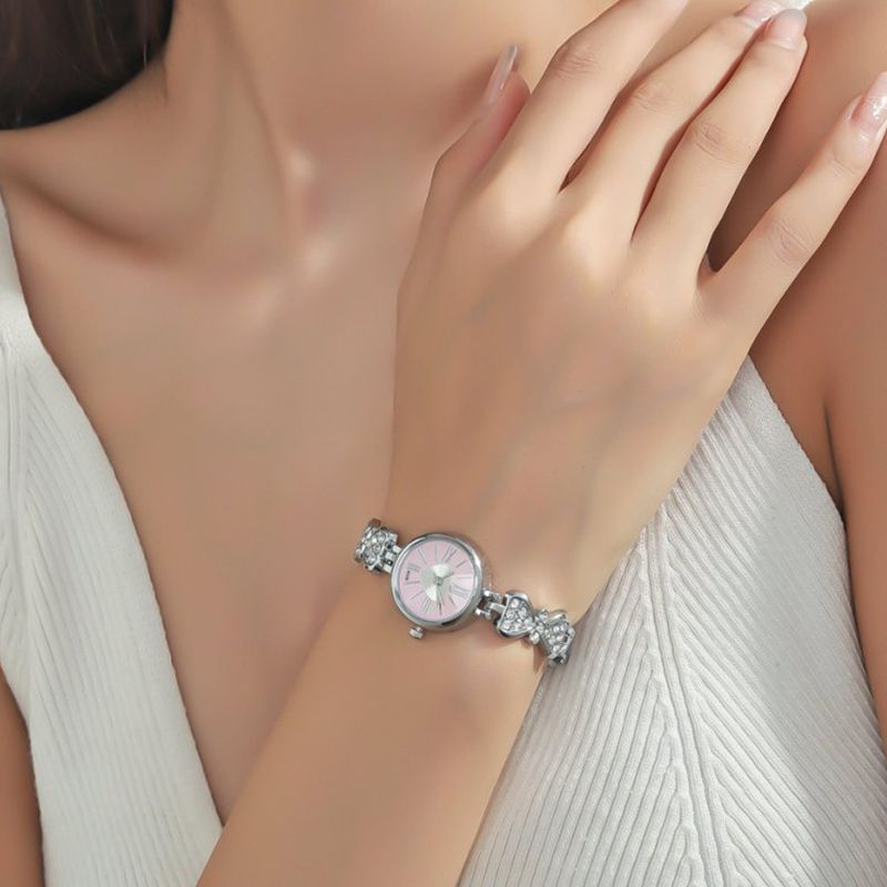 Pink Little Peach Heart Silver Watch Cute and Exquisite Luxury Women's Watch Student Love Bow Inlaid Diamond Strap Watch Bestseller Women's Watch Elegant Commuter Watch