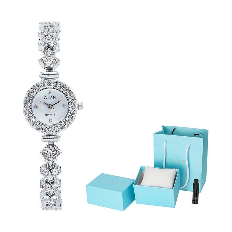 New Fashion Silver Watch Women's Wrist Watch Round Water Diamond Fashion Watch Luxury Quartz Mermaid Watch Casual Fashion Accessories