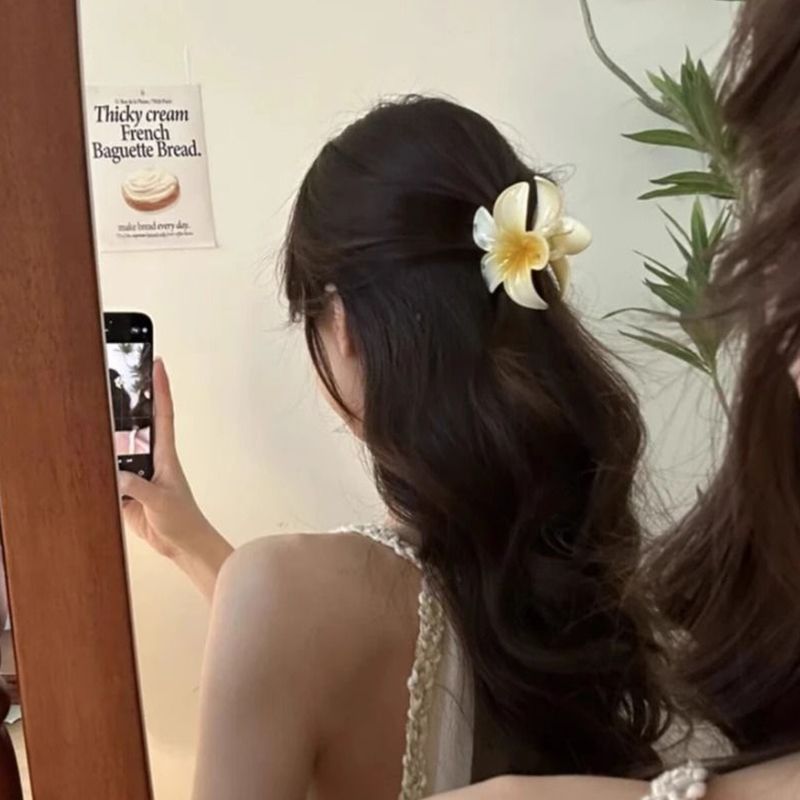 Six color gradient flower hair accessory cute large hair clip for women, beach style hair clip, summer flower hair clip, Hawaiian style hair clip, strong grip clip, non sliding girl headwear