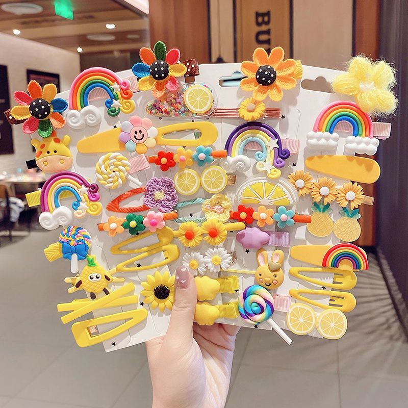 42Pcs/Set Shiny Candy Color Hair Clip Fashion Girl Hair Accessories Flower Fruit Rainbow Cute Animal Hair Clip Set Headwear Anti slip Metal Button Suitable for Girls, Children, Adults Hair Clip