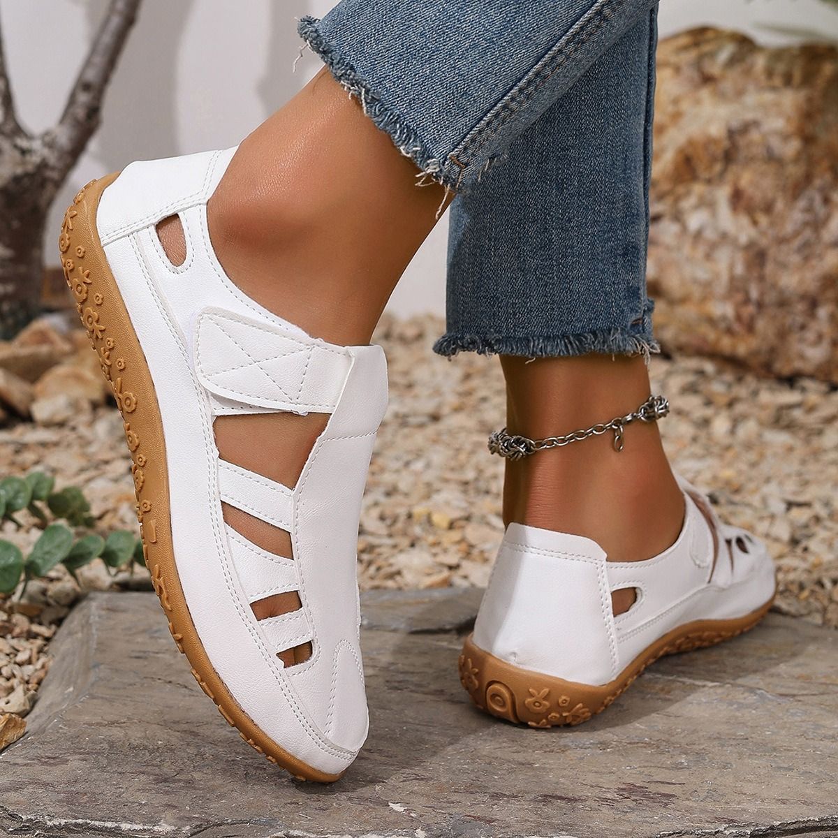 2025 Africa Europe America New Style Mid-Heel Large Size Women's Summer New Magic Fastener Casual Shoes Comfortable Soft Bottom Low Top Mom's Flat Sports Sandals Casual Style