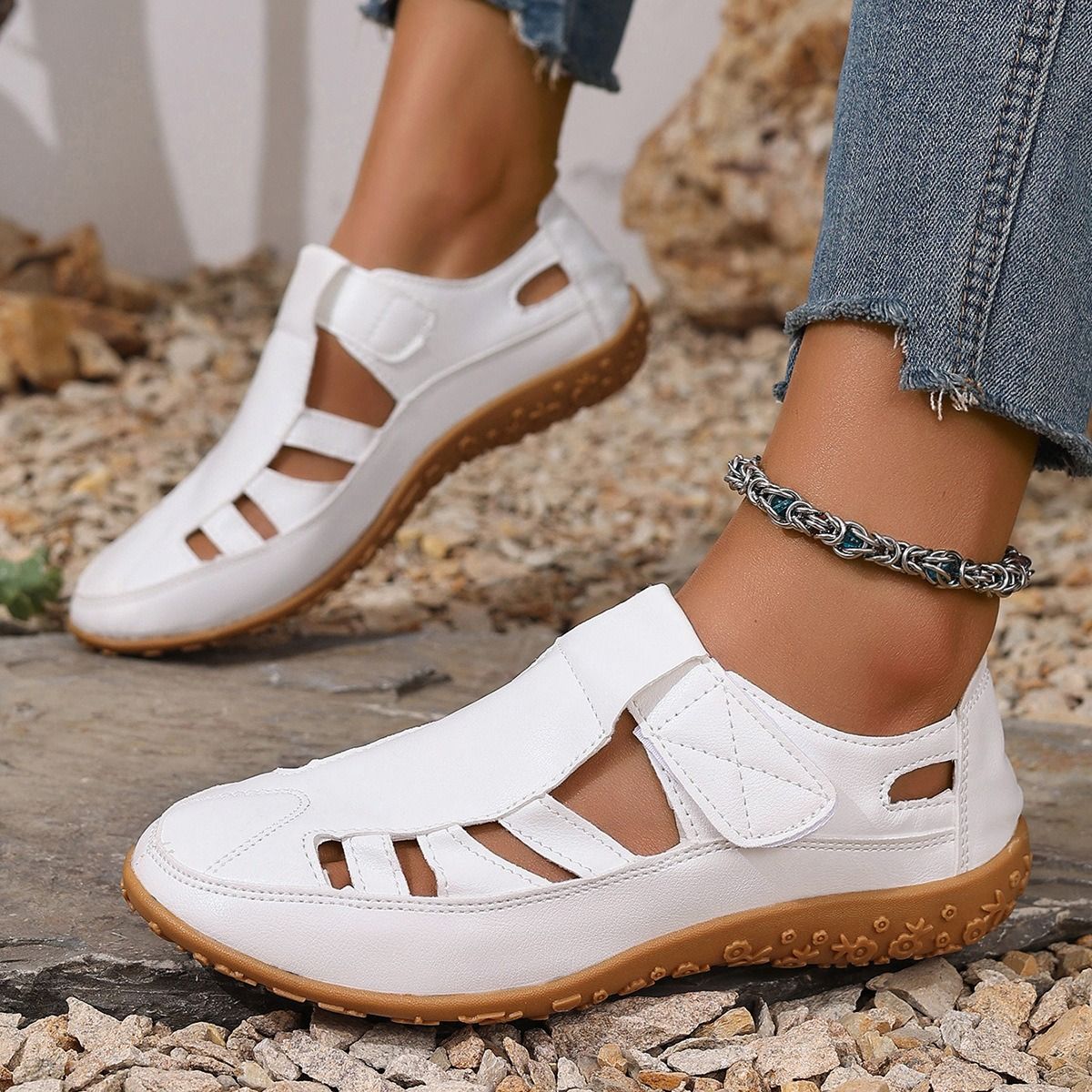 2025 Africa Europe America New Style Mid-Heel Large Size Women's Summer New Magic Fastener Casual Shoes Comfortable Soft Bottom Low Top Mom's Flat Sports Sandals Casual Style