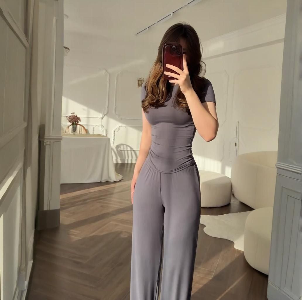 2025 Summer New Style African European American Women's Round-neck Solid-color Shirt + Wide-leg Pants Business Casual Set Soft Comfortable Casual Fashionable, Elegant Business Style：