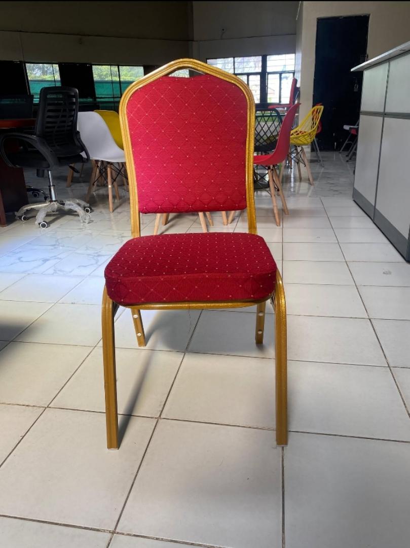 BANQUET CHAIR