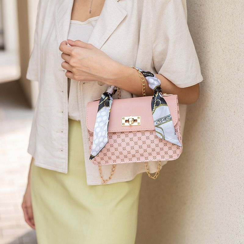 Fashion handbag 2023 bag printed small square bag silk scarf chain bag messenger bag bag