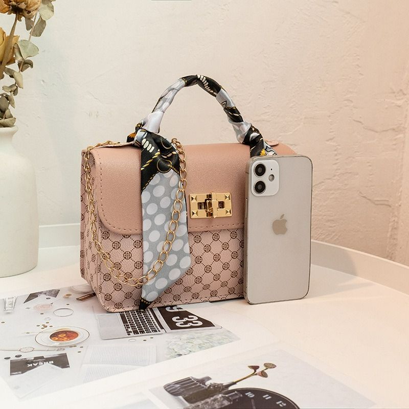 Fashion handbag 2023 bag printed small square bag silk scarf chain bag messenger bag bag
