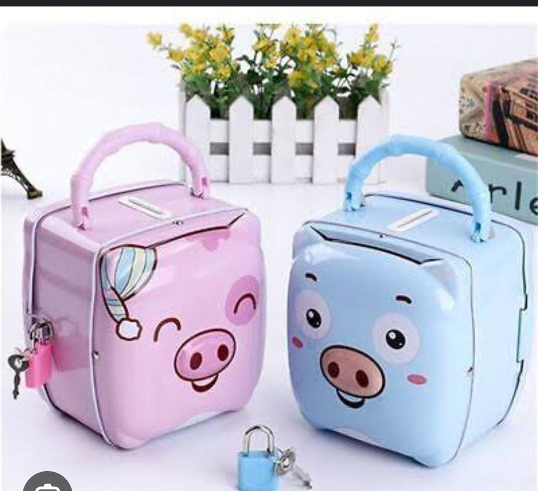 Restocked 🔥🔥🔥🔥

Secure Metallic Piggy Bank 💰
Save in style with this durable metal piggy bank – comes with a padlock & 2 keys for added security!
🔐 Keep your coins safe
💙💗 Available in Blue &