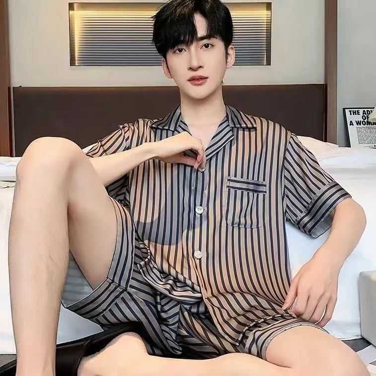 Men's new pajamas summer short sleeved shorts ice silk thin style summer silk loose home clothes 2-piece set