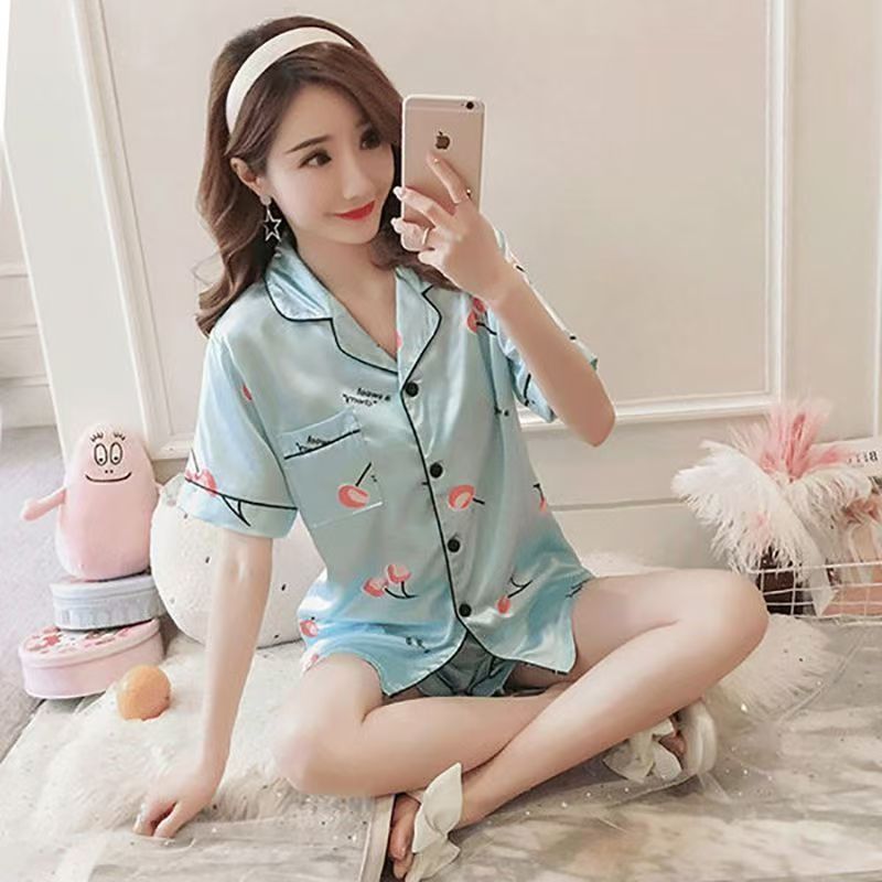 Pajamas women geometric pattern summer short-sleeved shorts thin cardigan simulation silk home service two-piece suit