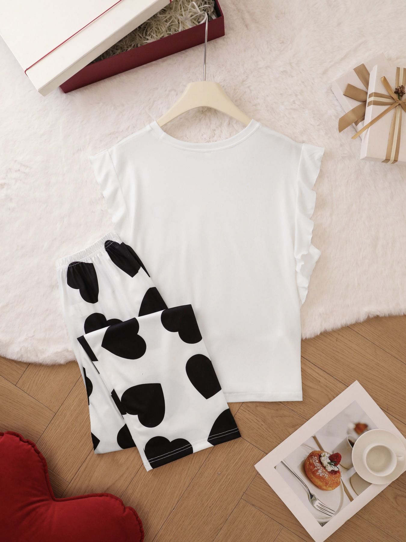 New Sleeveless Women's Pajama Set with Cute European and American Style, Love Printed Ruffle Casual Set for Women