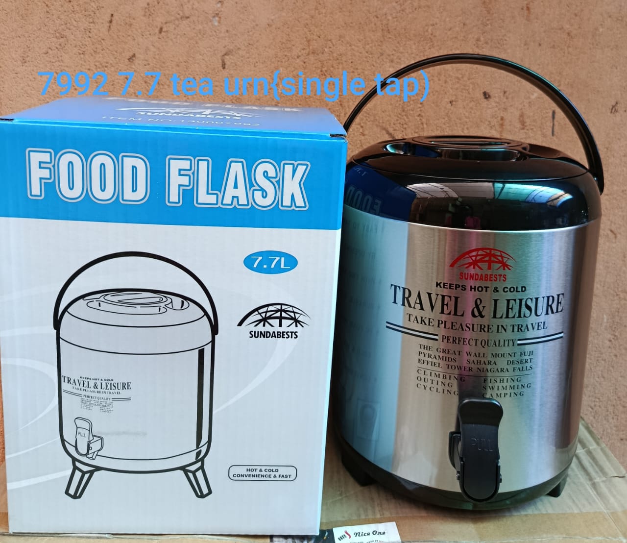 TEA URN. 7.7L PORTABLE CATERING TEA/COFFEE FLASK, Hygienic stainless steel Stainless steel construction, Concealed heating element, Keeps water or tea warm/ hot