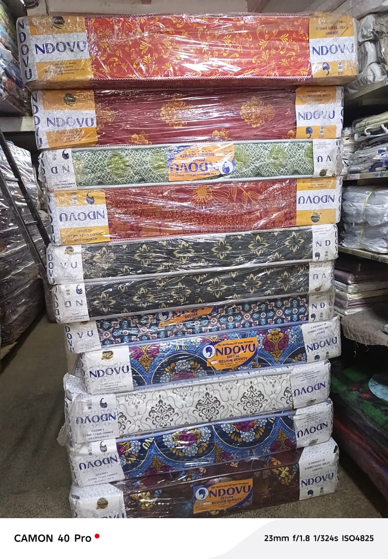 MATTRESS. PLAIN Superfoam Medium Density Foam Premium Mattress, Firm and supportive, Comfortable, Highly Durable, Quilted