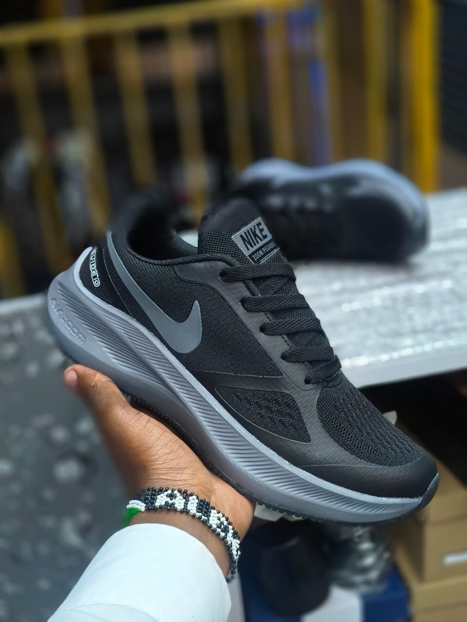 High Quality Design Zoom Run Winflow, High Quality Men's Fashion Sneakers Gym Hiking Outdoor Generic Nike shoes.