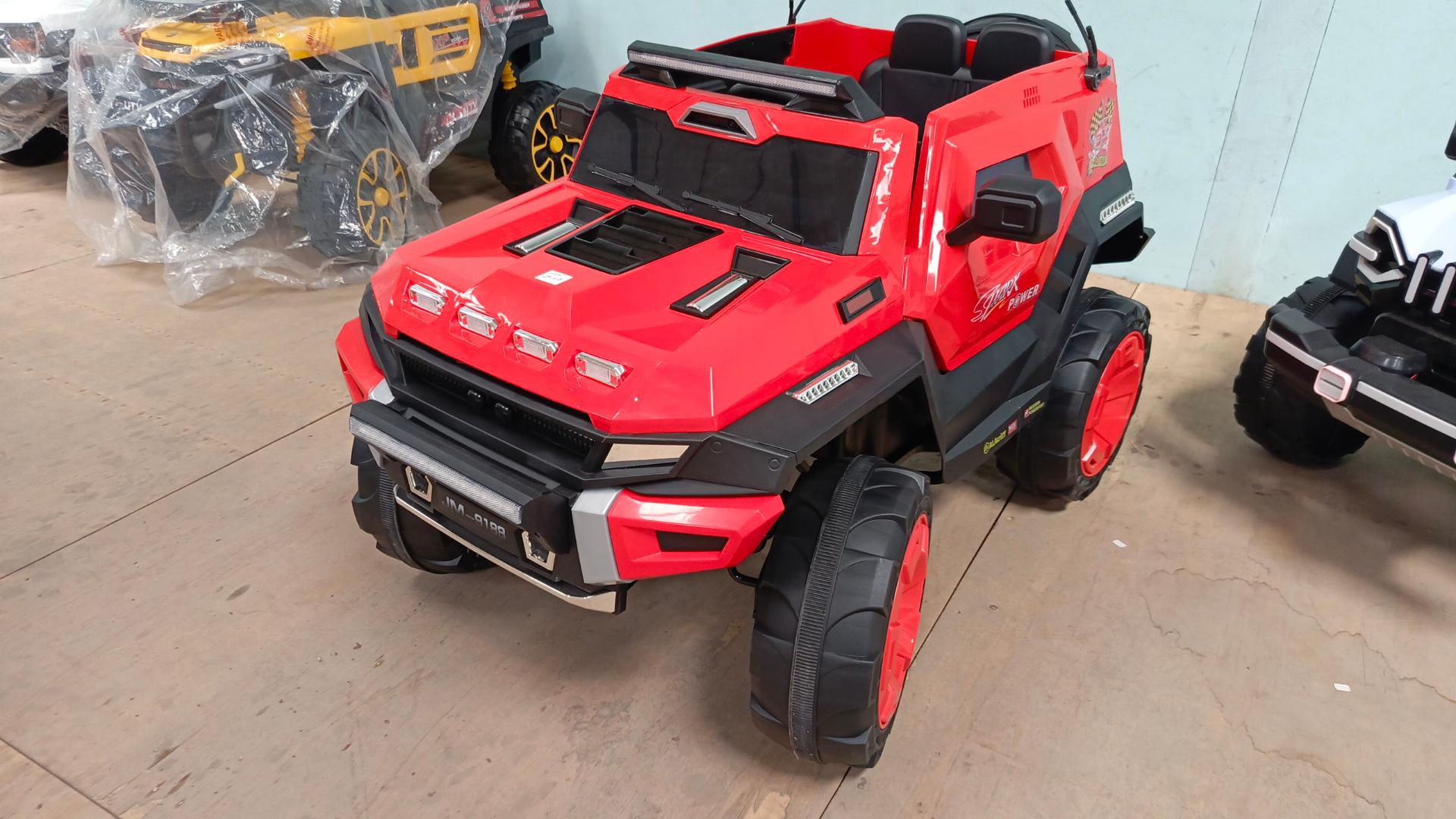 Kids Electric Car.4 motors.12v battery.Bluetooth ,Aux,Music,Swinging option,Remote control