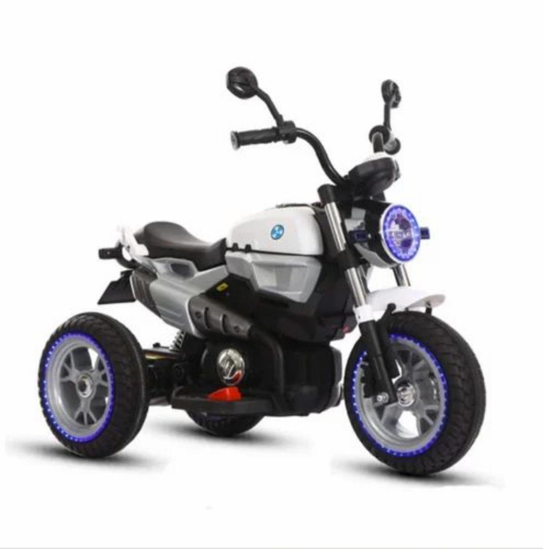 Kids Electric Bike. 12v Battery . 2 Motors.