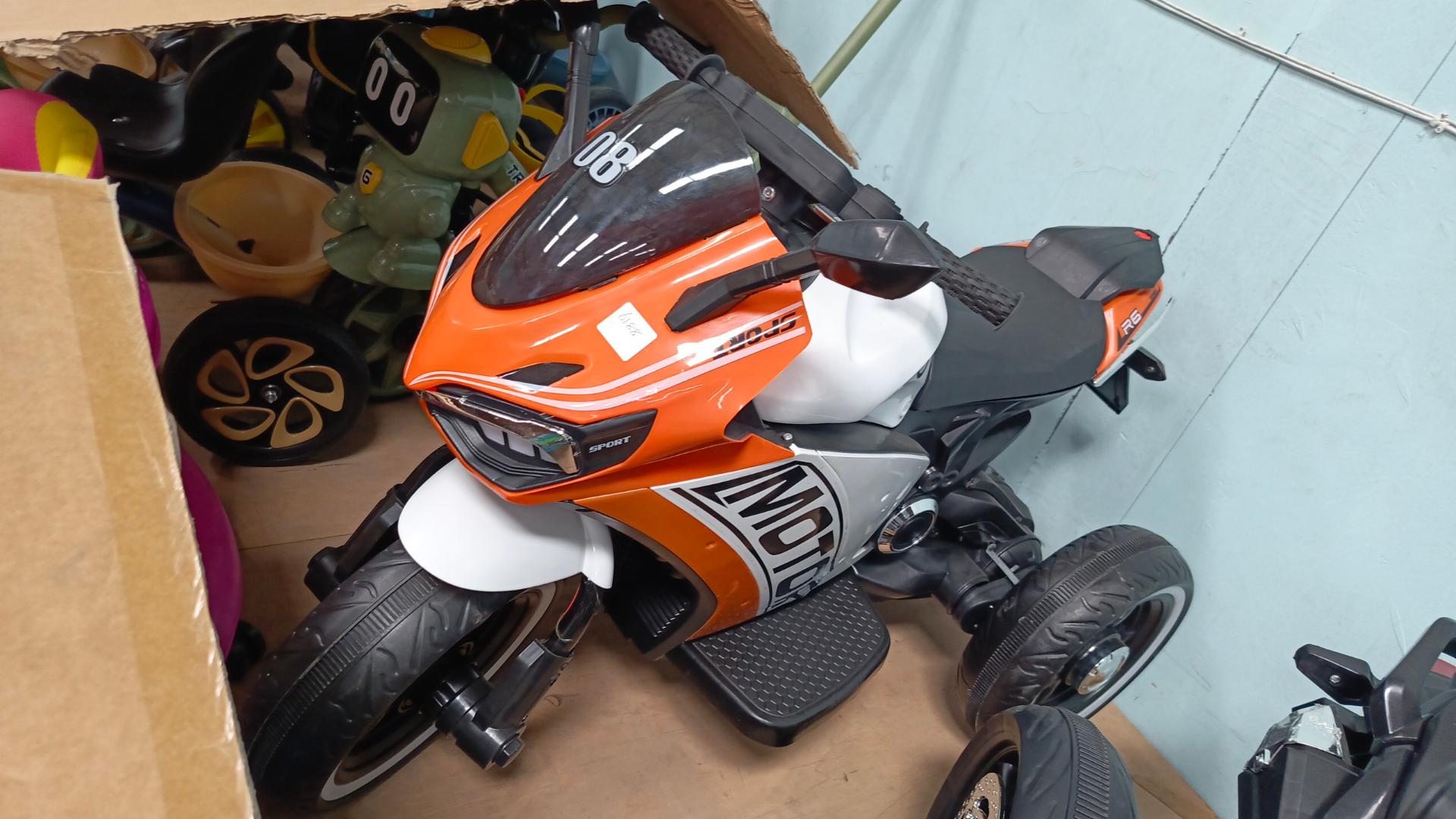 Kids Electric Bike. 12 v Battery . 2 Motors.