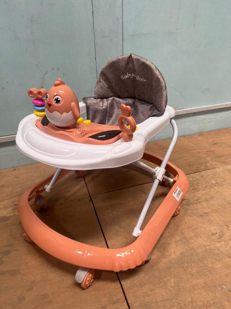 Baby Walker. With Music .
