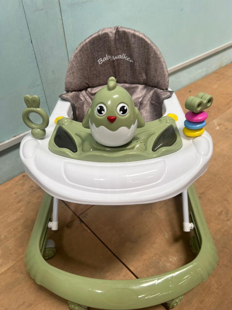 Baby Walker. With Music .
