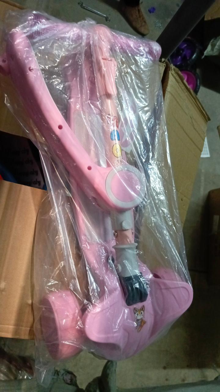 Baby Scooter,Foldable Seat with Music.