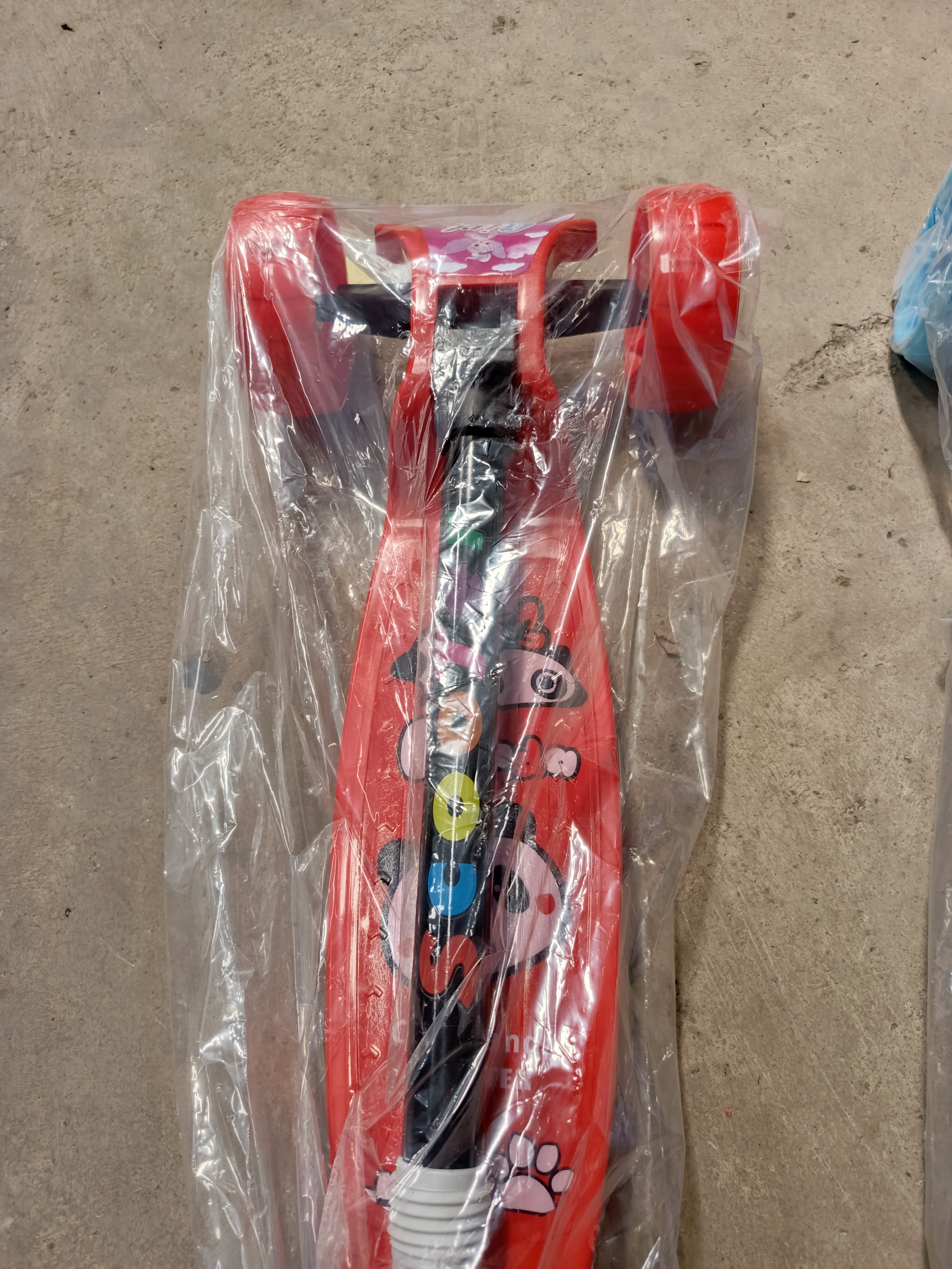 Baby Scooter 2 to 4 years. Offer!!!