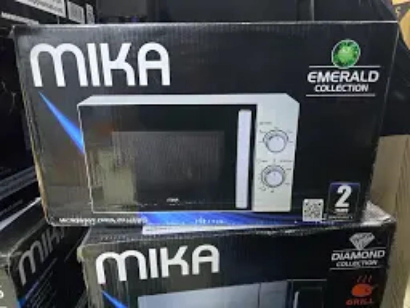 Mika manual microwave white 20 litres Output: 700W. Capacity: 20 Litres. Voltage: AC 230-240V/50Hz. Manual Control. 5 Power Level. Defrost Function. 35 Minutes Timer. Durable Glass Door With Handle
