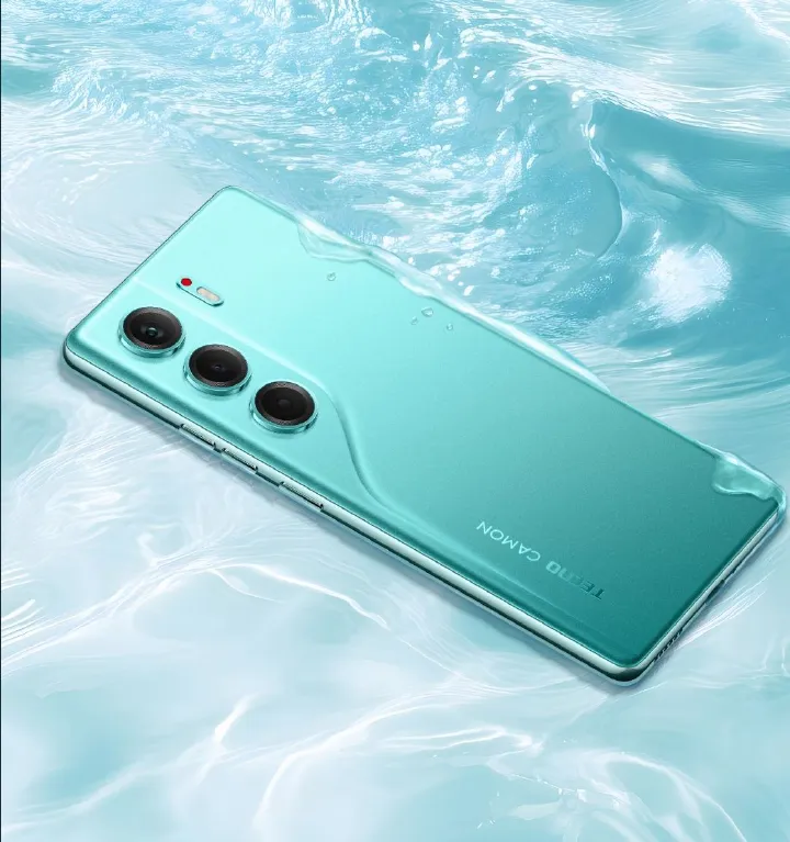Tecno Camon 40 128GB+8GB RAM 6.78" AMOLED 120Hz Screen MTK Helio G100 Ultimate 45W 5200mAh 50MP Dual Speaker Android 15 Smart Phones Dual Sim phone