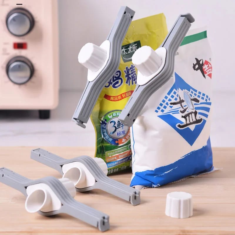 1PC Snack Packaging Bag Sealing Clip – Reusable Food Dispenser Nozzle with Lid for Chips, Tea, Coffee, Sugar & More – Airtight, Durable & Easy-to-Use Kitchen Tool