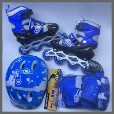 Adjustable Roller Skating Shoes Full Set with Helmet and Protective Guards – Kids and Beginner Inline Skates with Safety Gear for Outdoor Skating Sports Small Medium Large Sizes