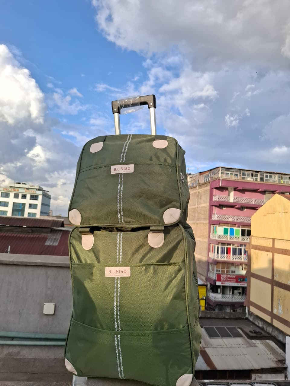 2-in-1 High-Quality Large Trolley Travel Bag Set – Waterproof Luggage Suitcase with Wheels for Vacation, Business, and Family Trips