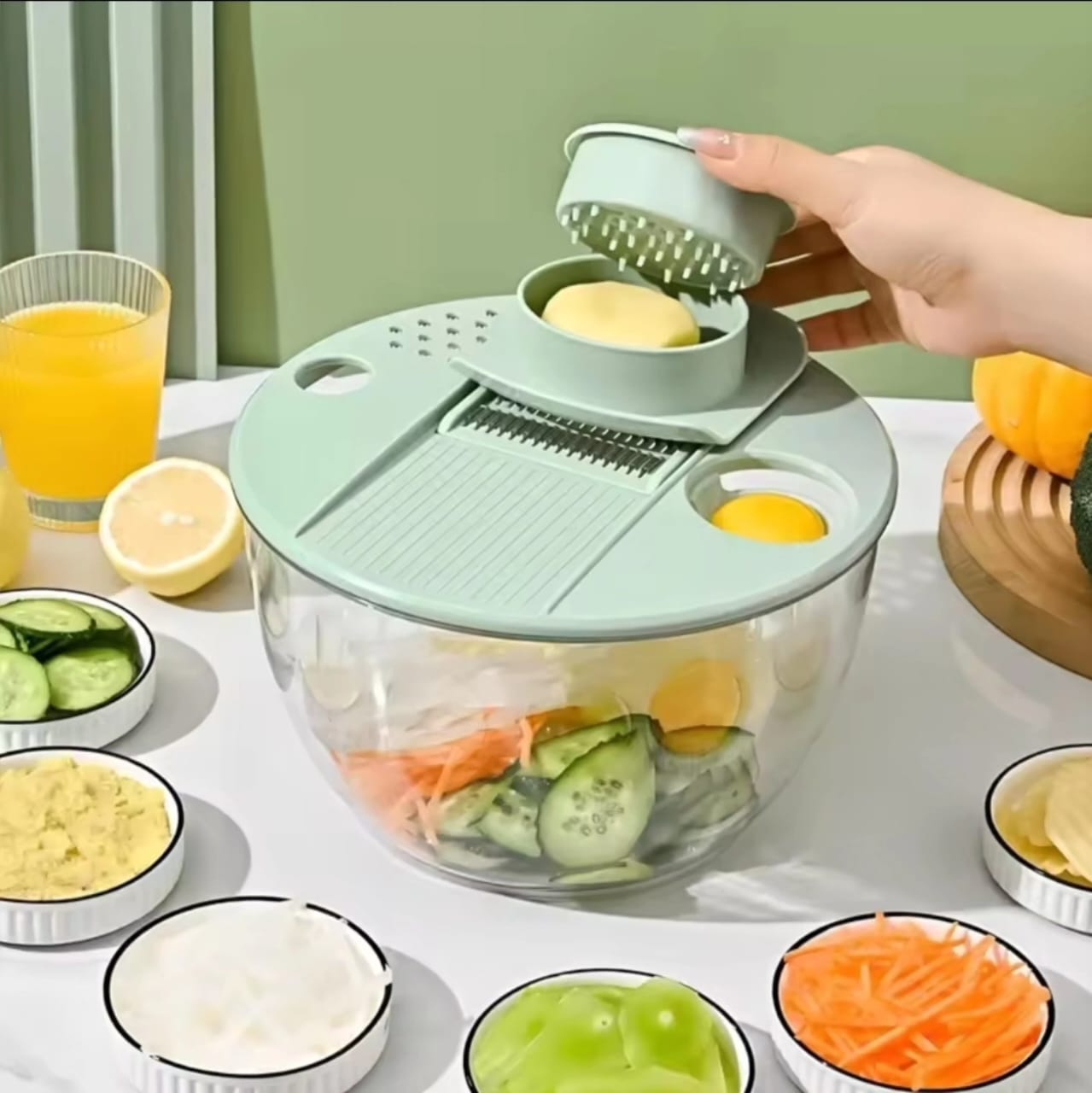 Multi-Functional 8-Piece Salad Spinner with Vegetable Chopper – Dicer, Slicer, Shredder, Ricer, Egg Separator, and Strainer for Fruits and Vegetables