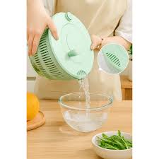 Multi-Functional 8-Piece Salad Spinner with Vegetable Chopper – Dicer, Slicer, Shredder, Ricer, Egg Separator, and Strainer for Fruits and Vegetables